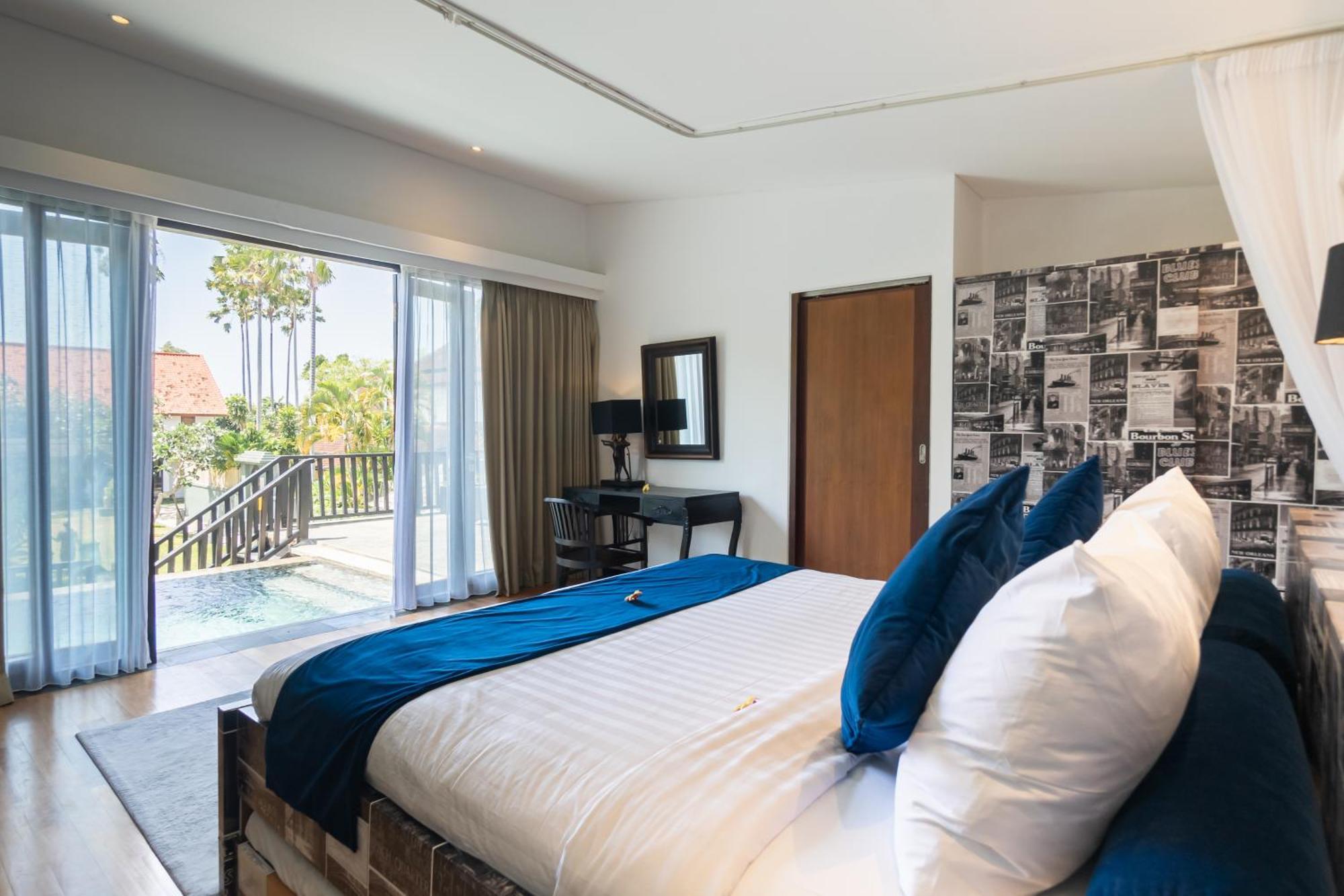 Four On Drupadi Villa Seminyak  Luaran gambar