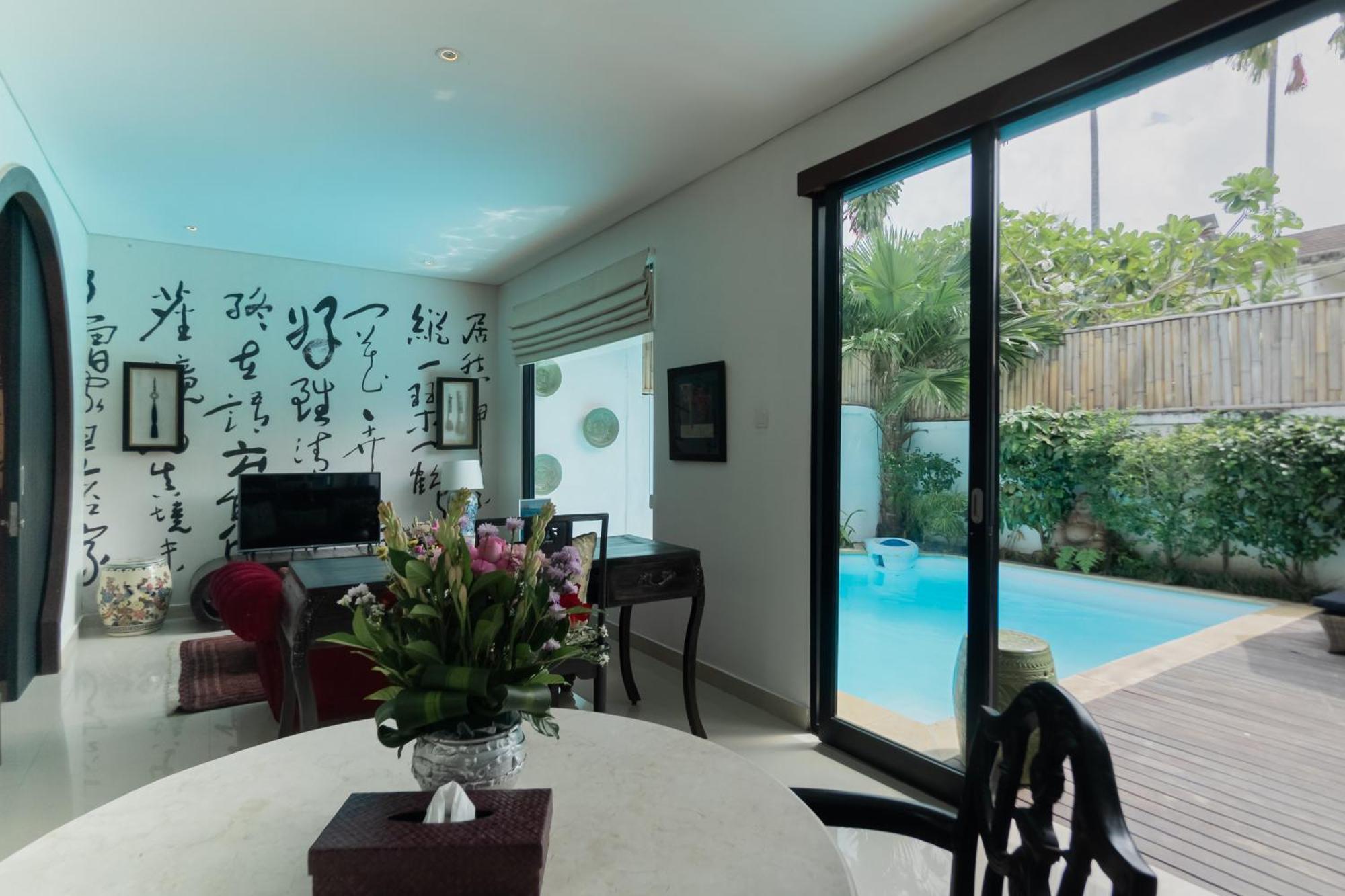 Four On Drupadi Villa Seminyak  Luaran gambar
